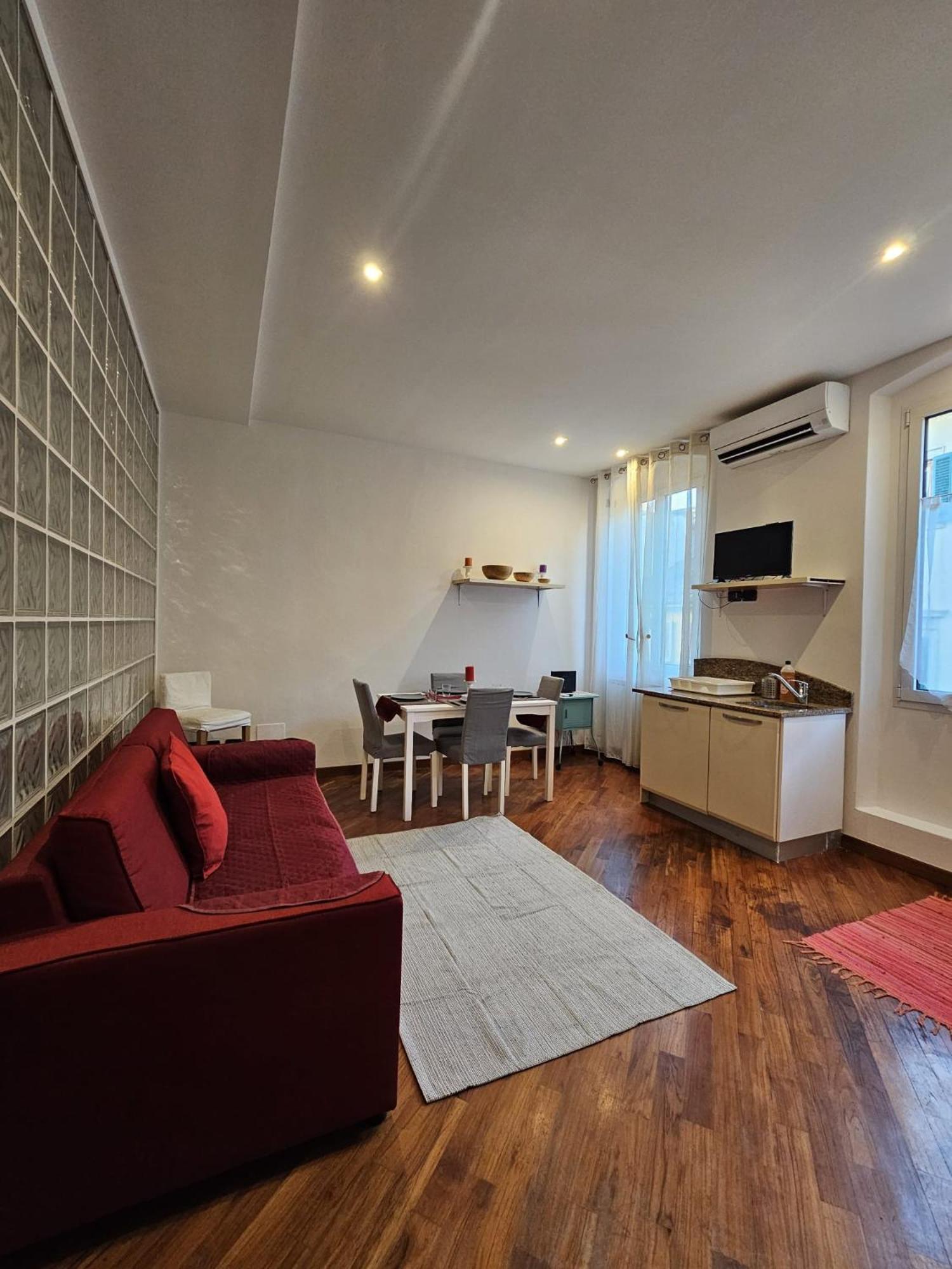 Charming Home Le Ruote Florenz Exterior foto
